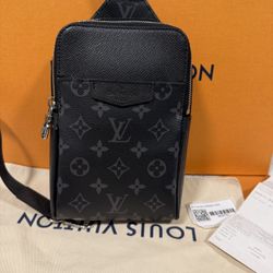 Louis Vuitton Sling Bag 