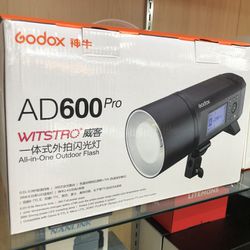 Godox AD600 Pro 