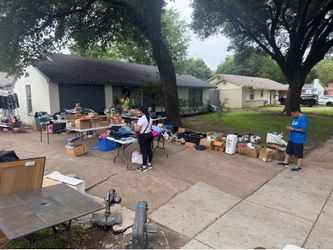 BIG MULTI-FAMILY Sale in OAKCLIFF This Fri & Sat WYNWOOD