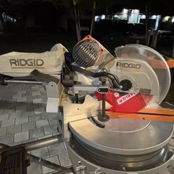 12” Sliding Mitre Saw