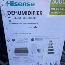 Hisense 35-Pint 2-Speed Dehumidifier ENERGY STAR (For Rooms 1(contact info removed) sq ft)
