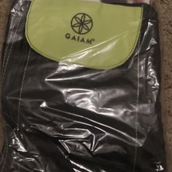 Gaiam Yoga Mat Bag (new)