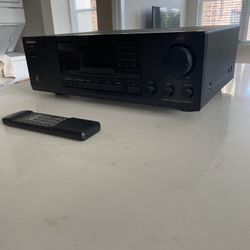 Onkyo Receiver TX-8211