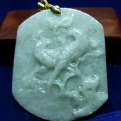 Burmese icy Type A Jadeite Jade Pendant Lucky Lovely Birds. 