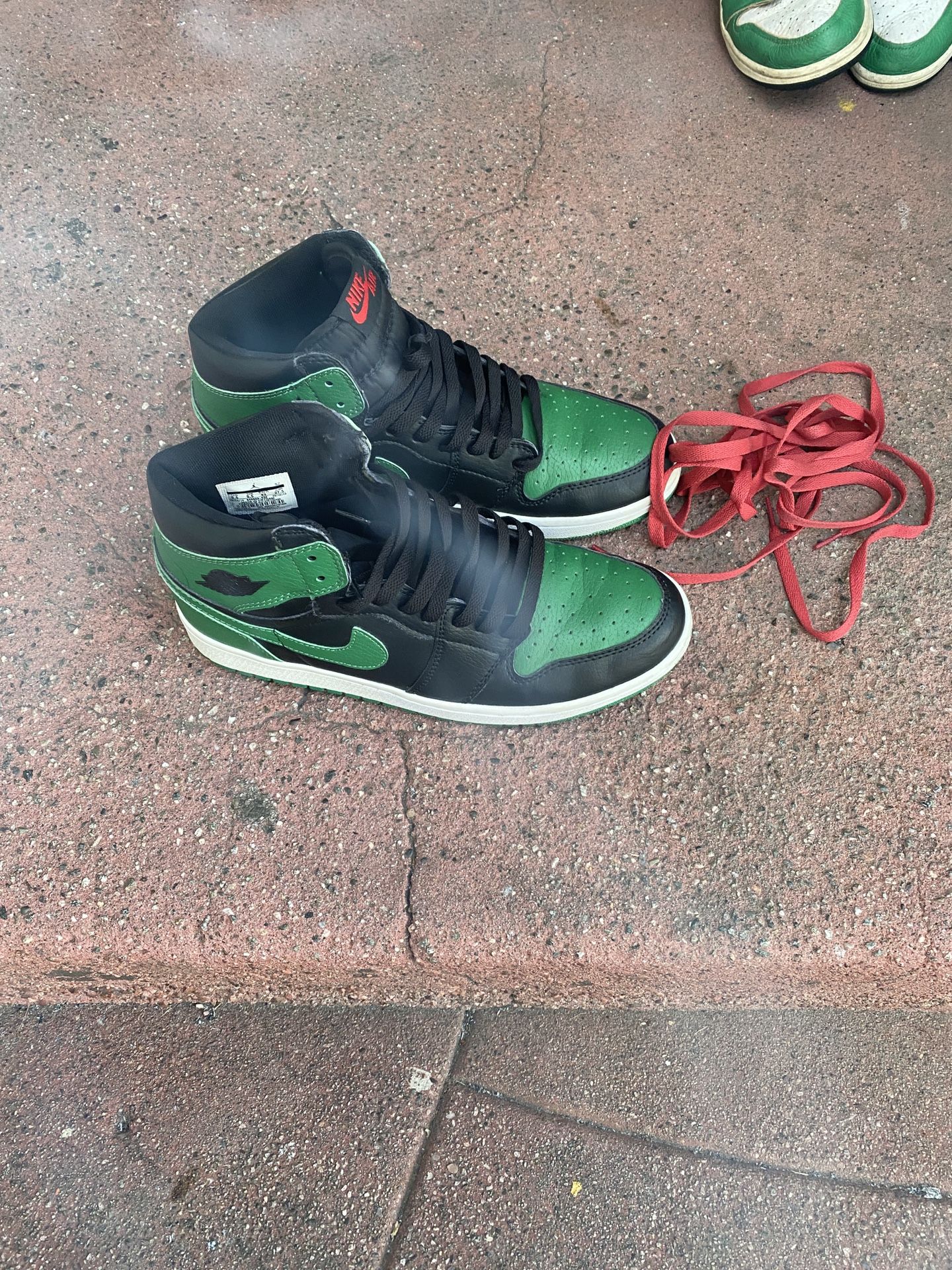 Jordan Retro 1 Green Black Shoes