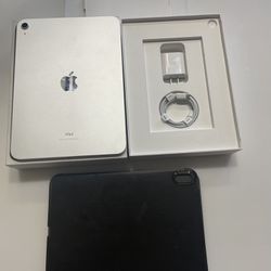  iPad 10 64 GB- Wifi Only  (NON Cellular) Silver 