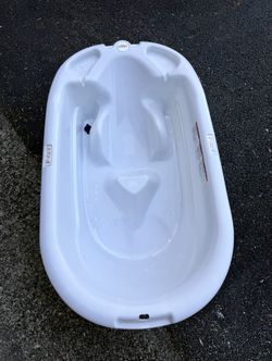 New Primo Euro Baby/Toddler Bath Tub