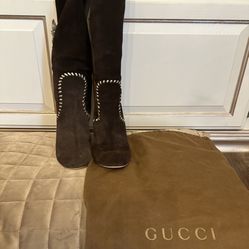 Gucci Brown Suede Boots Size 8