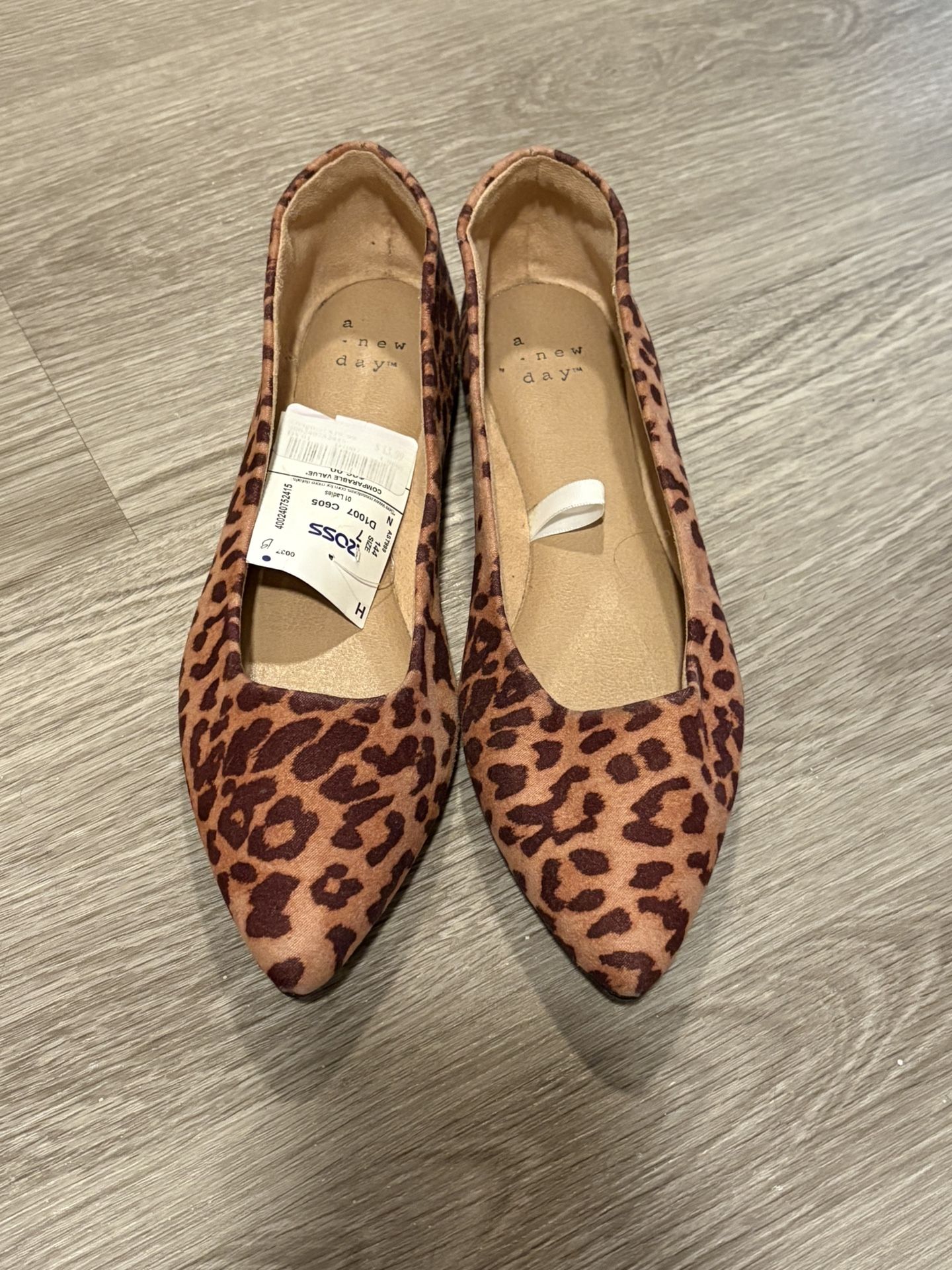 Cheetah Flats Size 7