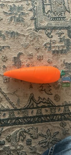 Jumbo Carrot Squeezy