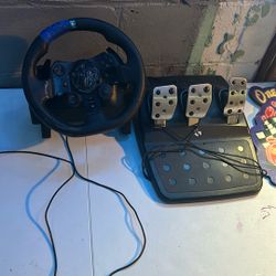 No Gear Shifter Worked Good. I Don’t Want Anymore. I’m Looking For Xbox Series X.