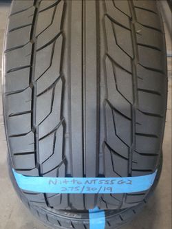 275/30/19 Nitto NT555 G2 x2