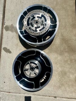 OEM Harley Davidson Touring  Wheel & Rotor Set 18x3.5 & 16x5.00 Cast Alloy 41288-09