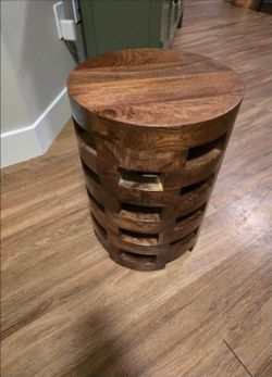 Brick stack teak wood table