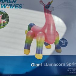 Giant Llama Sprinkler 