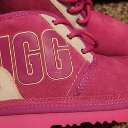Pink Ugg Boots 