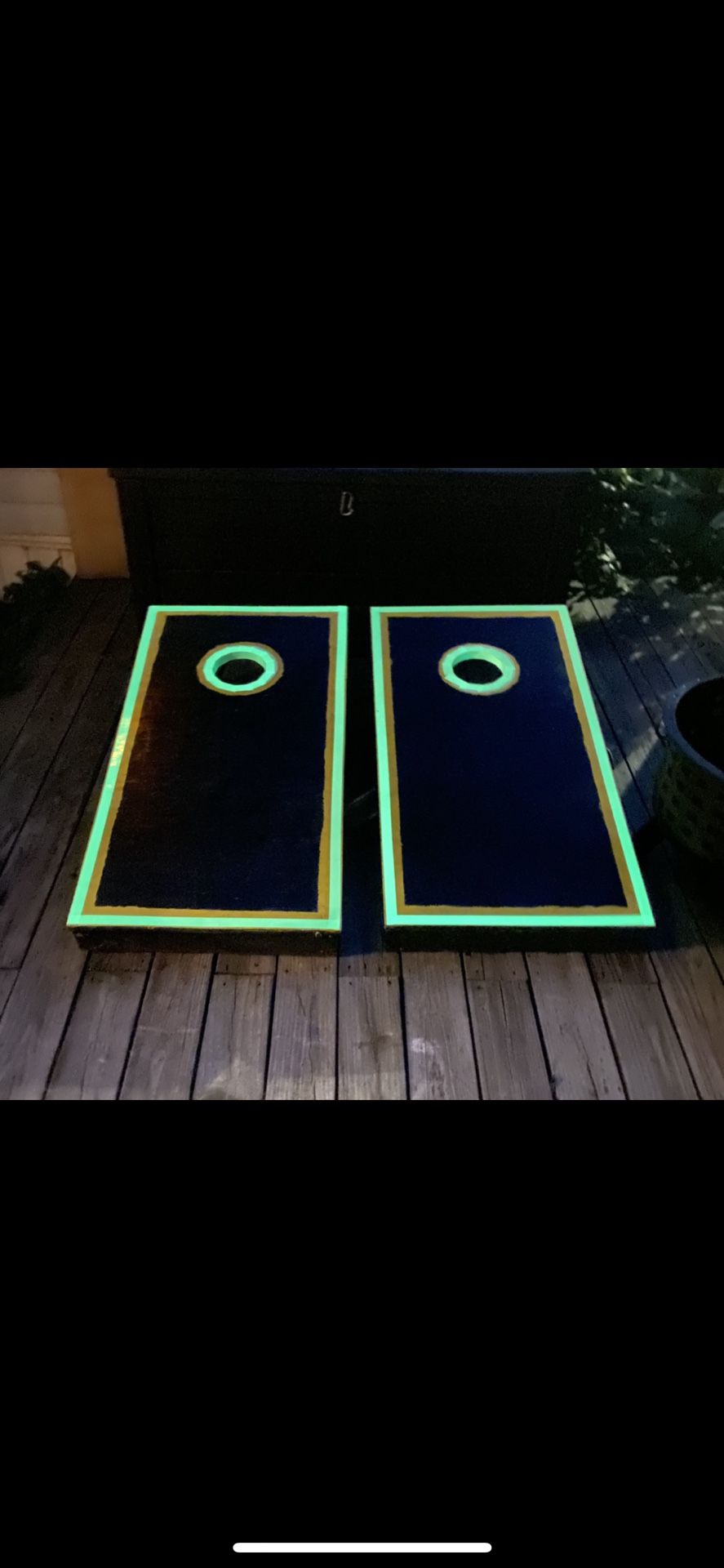 Glow In The Dark Cornhole Boards! w/2 Brand New OFFICIAL sets of Bags!!!