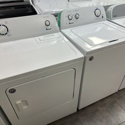 Amana Washer And Electric Dryer Set 