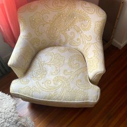 2 Vintage club Swivel Chairs