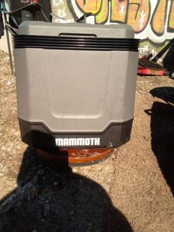 Mammoth thermoelectric hot/cooler