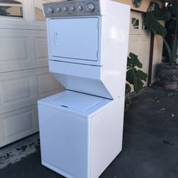 stackable washer dryer