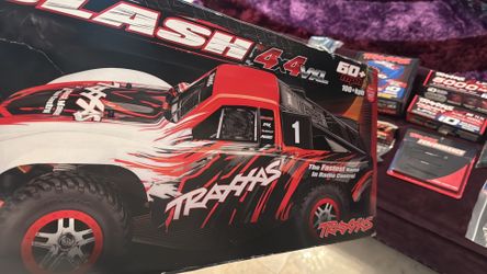 Traxxis vxl 4x4 - over 1k in mods