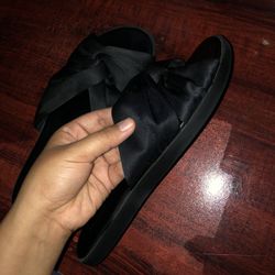 Forever 21 Slides