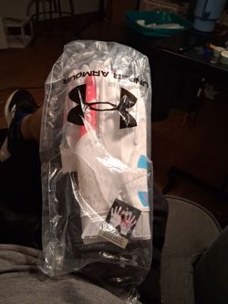 Under Armour Goalkeeper Gloves Limited Edition