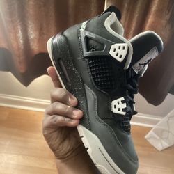 Jordan4