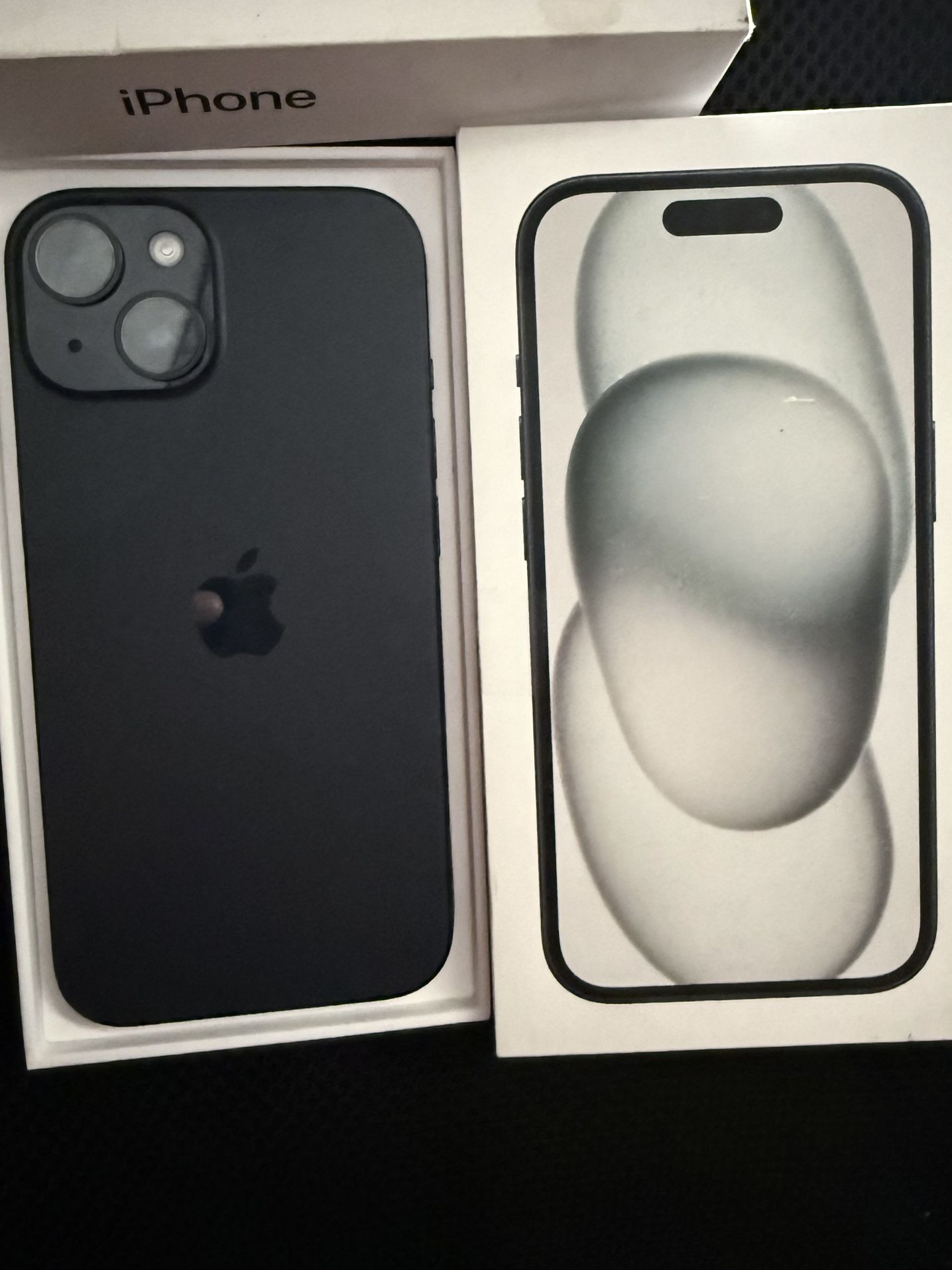 Black iphone 15 128 GB