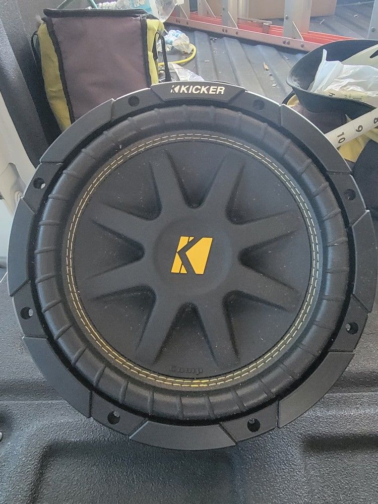 10" Kicker Sub