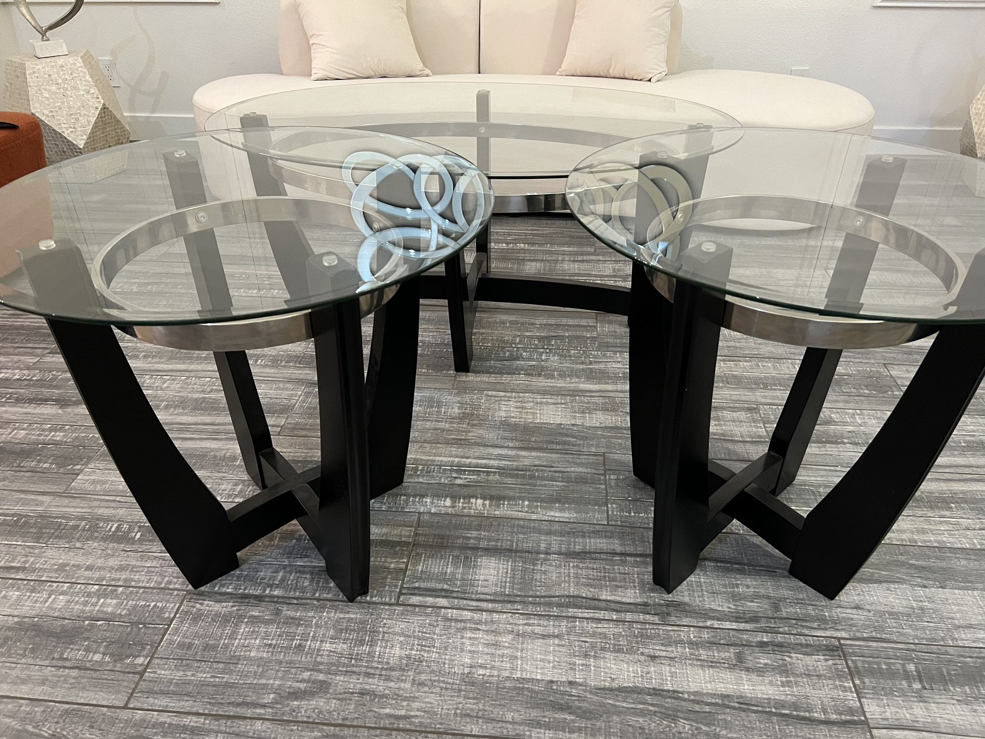 Modern Coffee Table and 2 Side Tables Set
