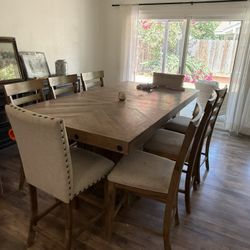 Dining Room Table 