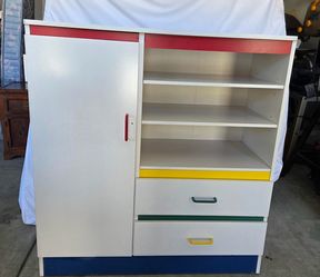 White cabinet