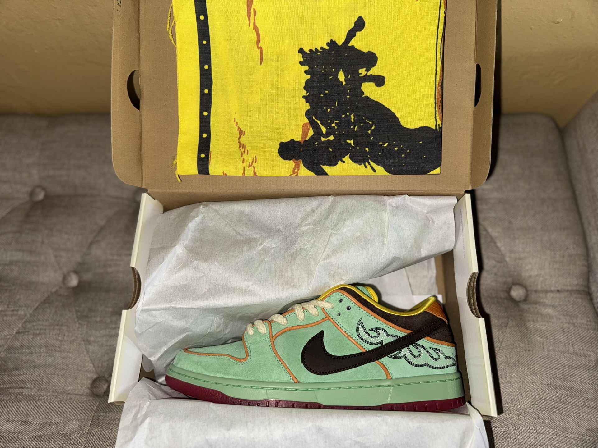 Nike SB Dunk Low BHM 2025 TOURMALINE size SNKRS!!