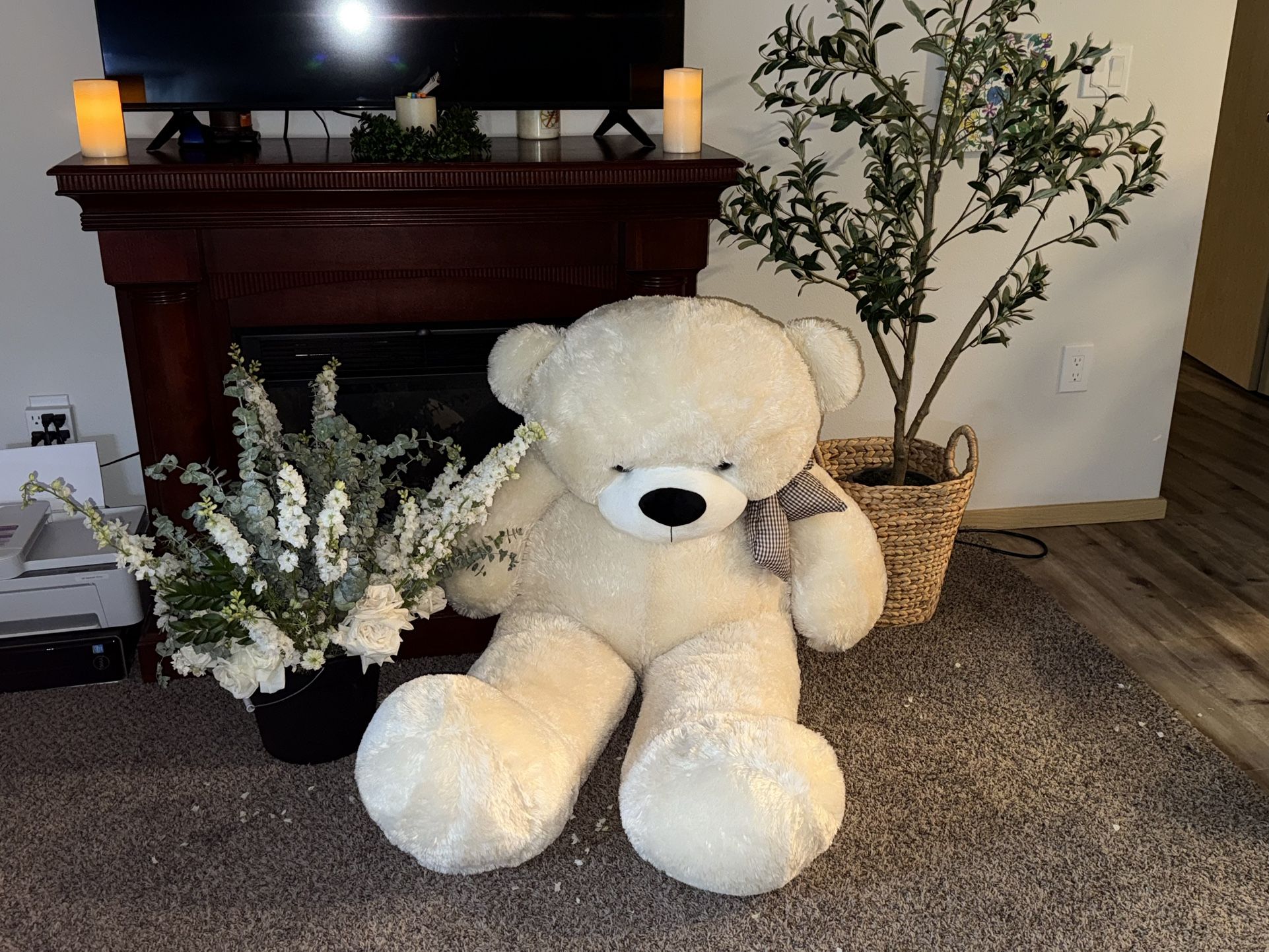 Toy bear, holiday decor