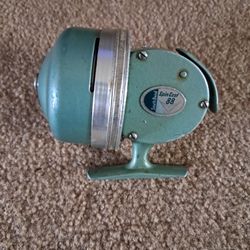 South Bend Spin Cast 88 Fishing Reel
