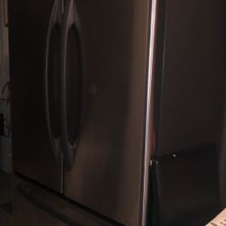 Refrigerator Kenmore 