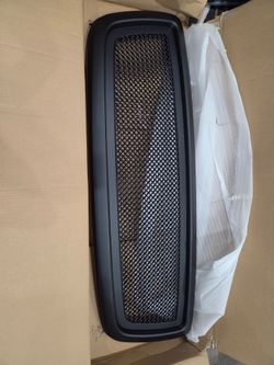 Dodge Ram 1500 no rivet grill shell