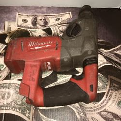 32-5739-12 MILWAUKEE ROTARY HAMMER “TOOL ONLY”