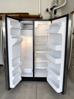 GE Stainless Steel Side-by-Side Refrigerator with Ice & Water Dispenser