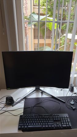 SAMSUNG 27" Odyssey G7 Series WQHD (2560x1440) Gaming Monitor