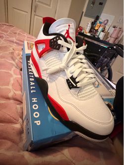 Jordan 4