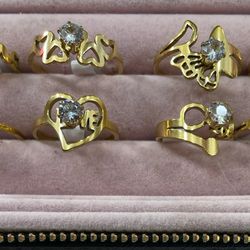 Stainless Steel Gold Rings Sizes 16-20 READ DESCRIPTION 