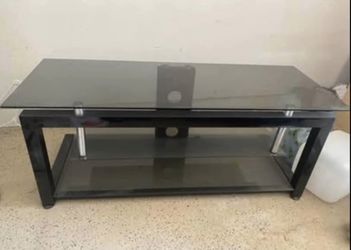 Glass TV stand / entertainment center