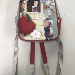 Disneys Snow White And The Seven Dwarfs Backpack
