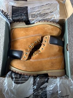 Timberland 6-Inch Premium Waterproof Boots Wheat Men's Size 10 (Worn 3x Indoors)