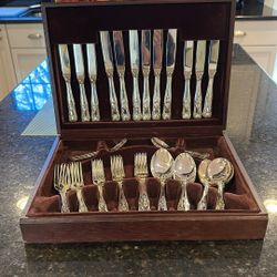 Silverplate Service For 6