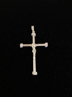 S925 Crucifix Pendant