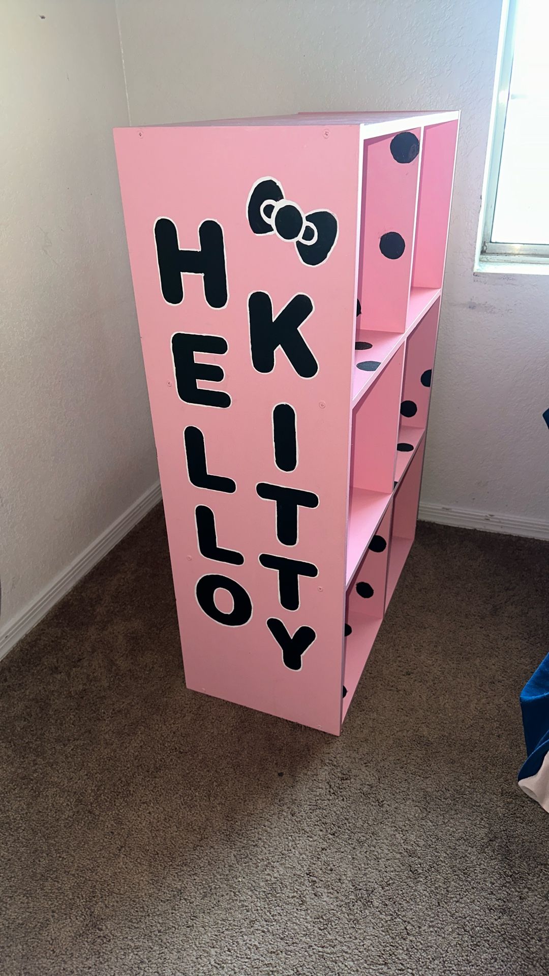 Hello Kitty Custom Cube Shelf 